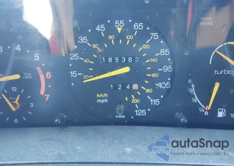 1989 Saab 900 z USA, uszkodzony, nr VIN YS3AT75L8K7024587